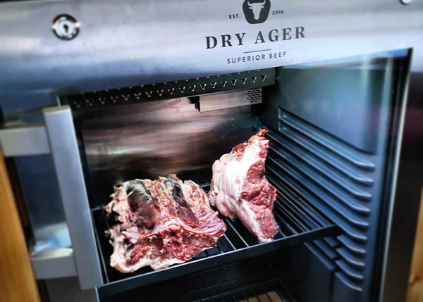 Dojrzewanie wołowiny w szafie DRY AGER